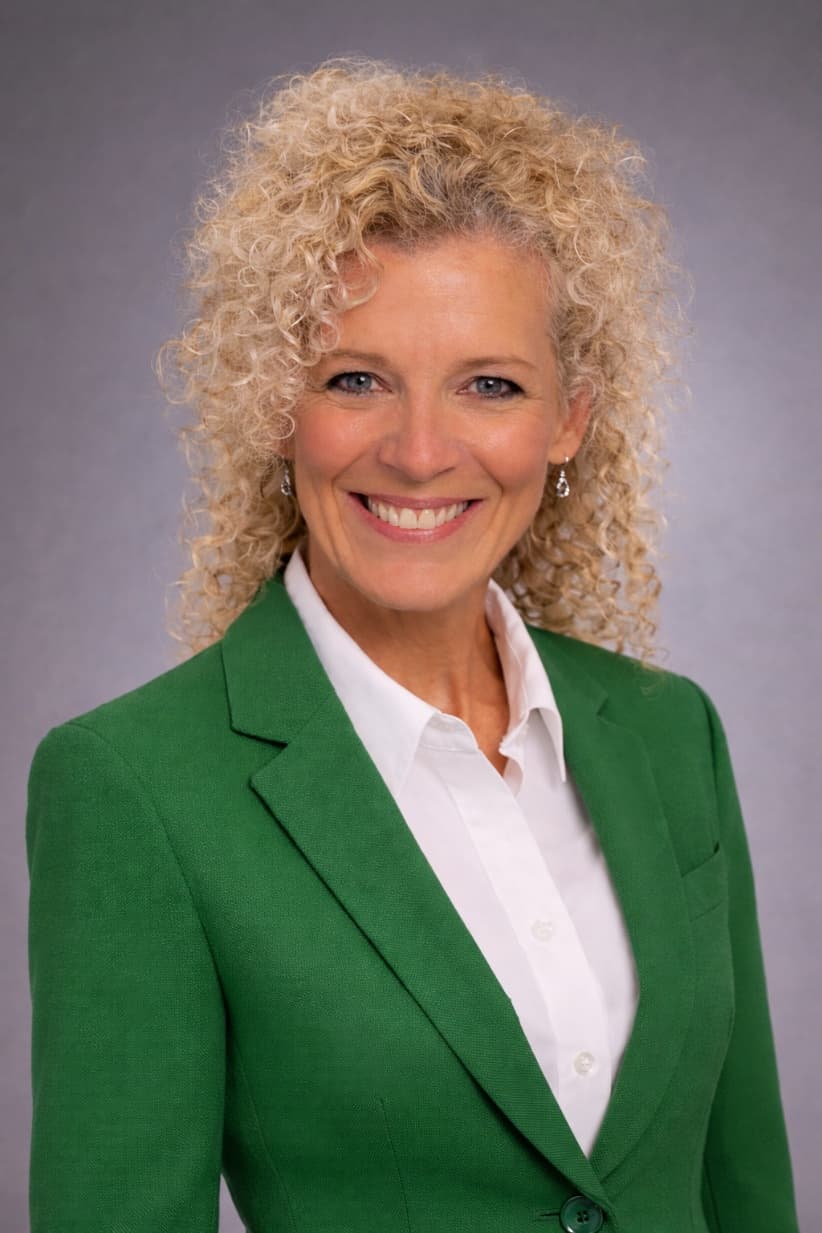 Ella Dames — Client Engagement, Legacy Executive Advisors